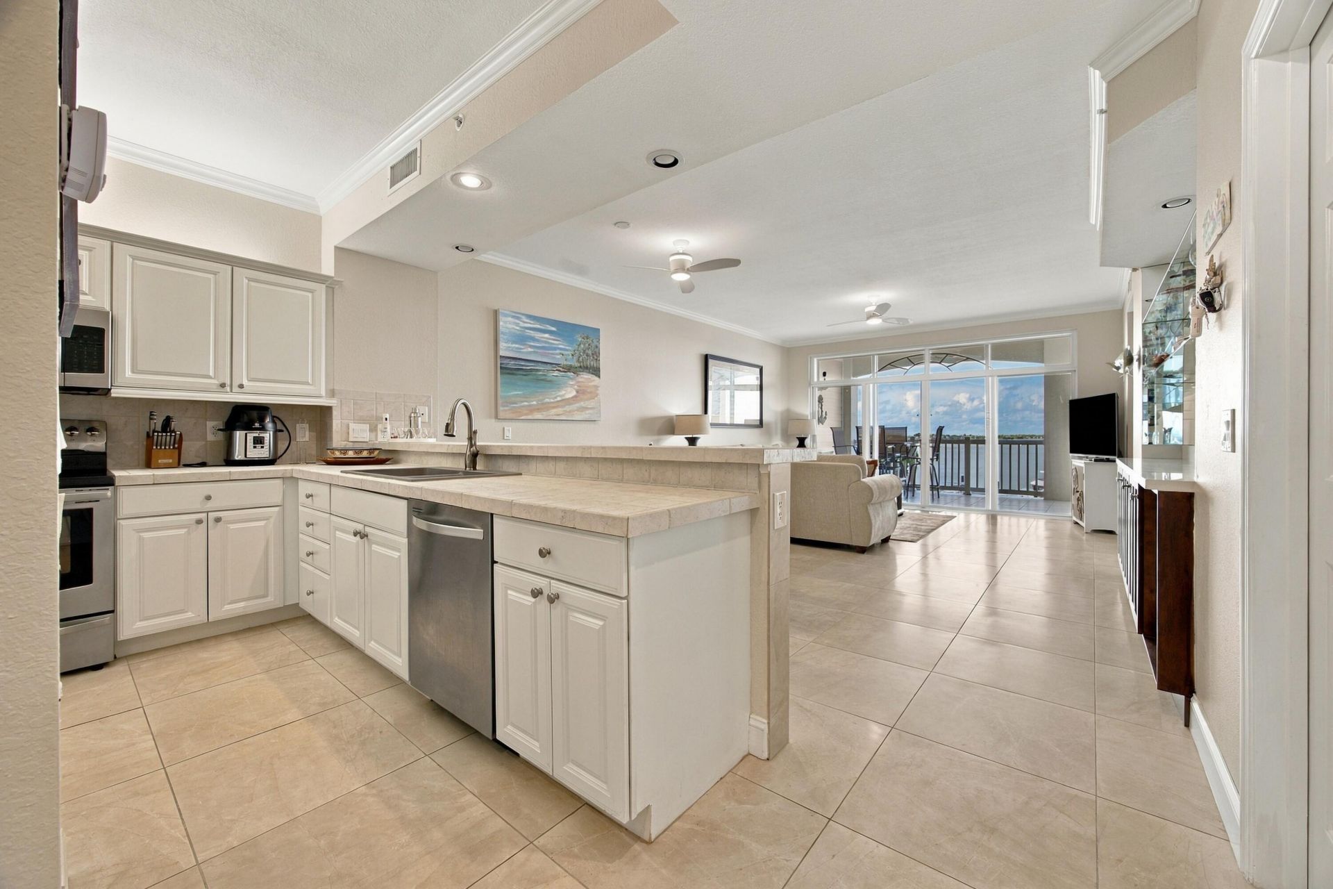 5607 College Road, Unit # B302, Key West, FL 33040 Photo