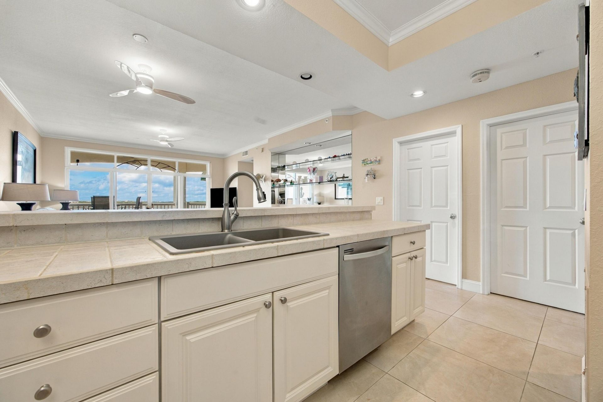5607 College Road, Unit # B302, Key West, FL 33040 Photo