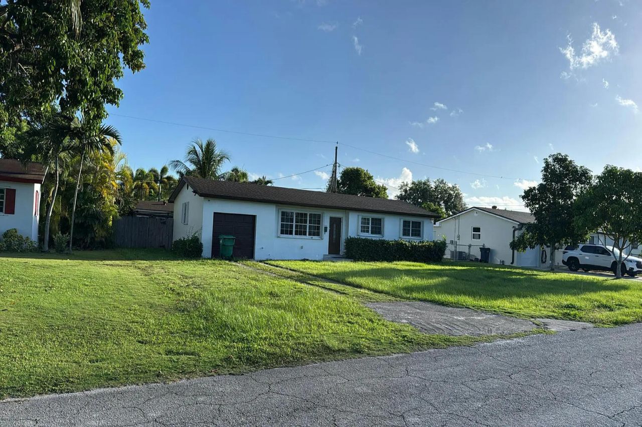 16721 SW 299th Street, Homestead, FL 33030 Photo