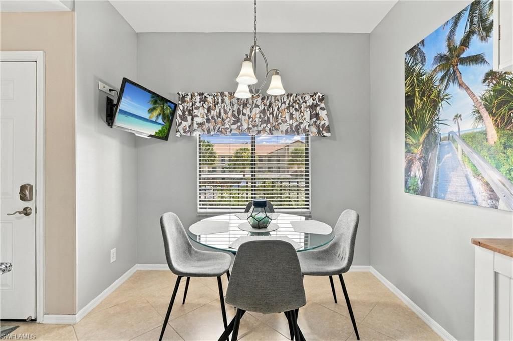 7340 Coventry Ct , Unit 818, Naples, FL 34104 Photo