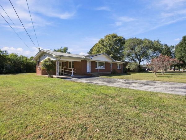 819 Murrey Dr, Pulaski, TN 38478