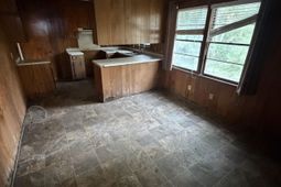 3825 Lochmore Drive  photo 4