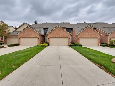 55388 Boardwalk Drive , Shelby Township, Mi 48316
