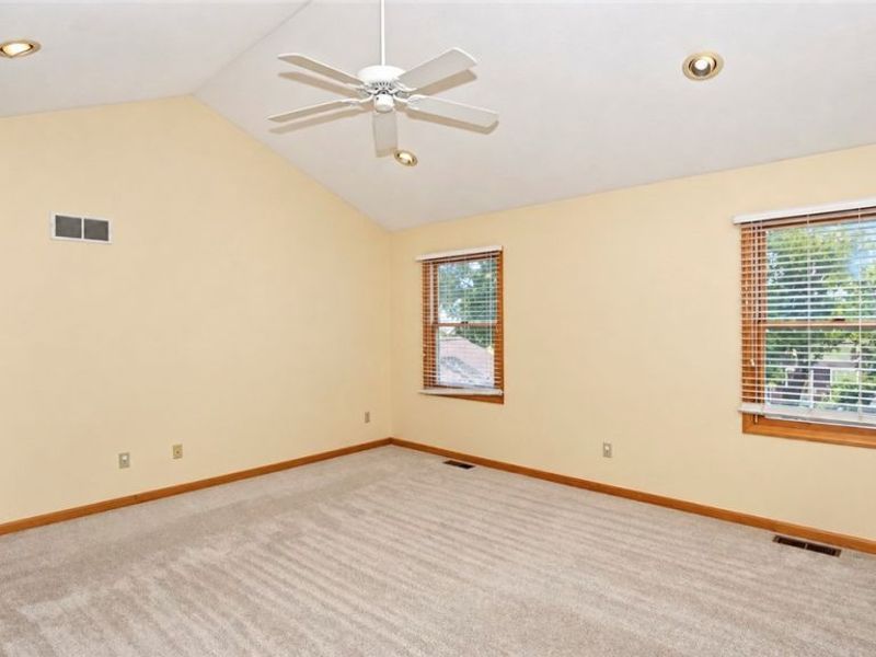 835 Lehigh Avenue, Cuyahoga Falls, OH 44221 Photo 16