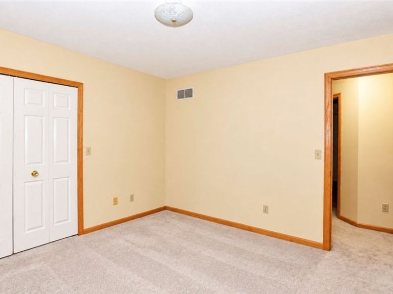 835 Lehigh Avenue, Cuyahoga Falls, OH 44221 Photo 20