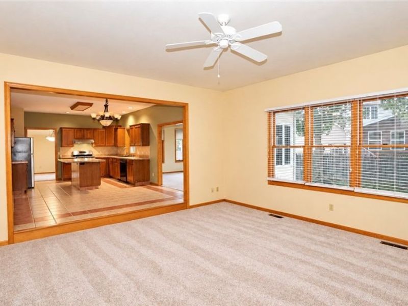 835 Lehigh Avenue, Cuyahoga Falls, OH 44221 Photo 31