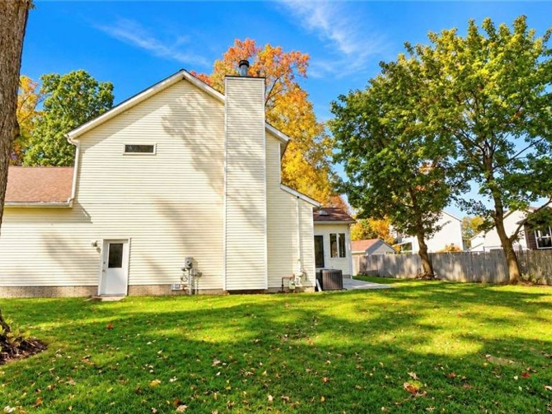 835 Lehigh Avenue, Cuyahoga Falls, OH 44221 Photo 4