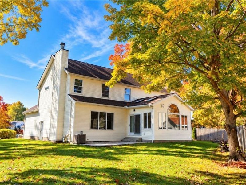 835 Lehigh Avenue, Cuyahoga Falls, OH 44221 Photo 6