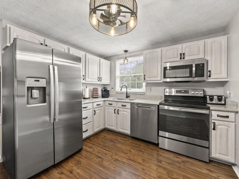 8025 Bunyan Drive, Reynoldsburg, OH 43068 Photo 13