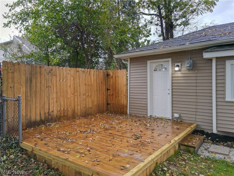 2605 Short Street, Lakemore, OH 44250 Photo 5