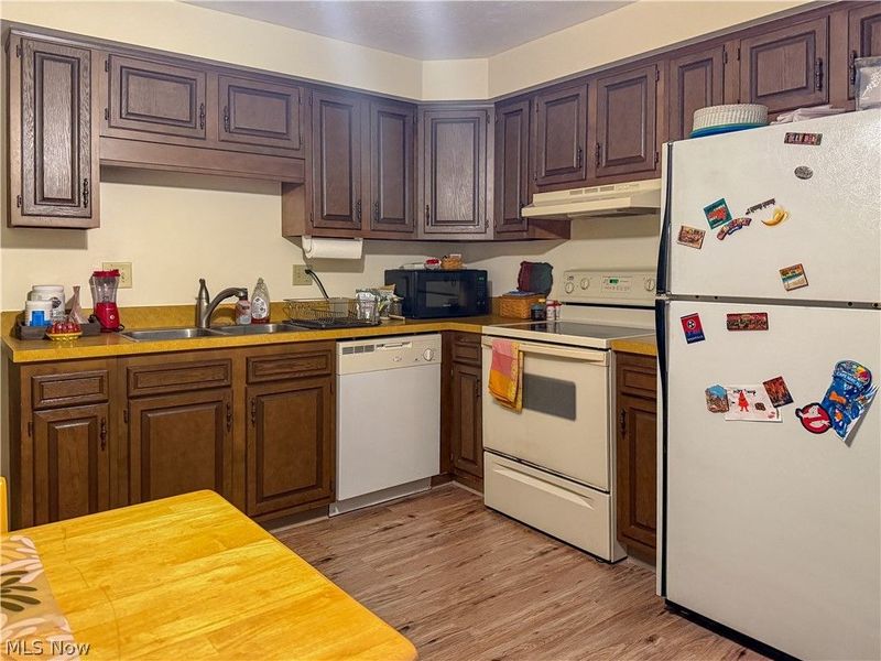 1721 Urban Circle S, Lorain, OH 44053 Photo 21
