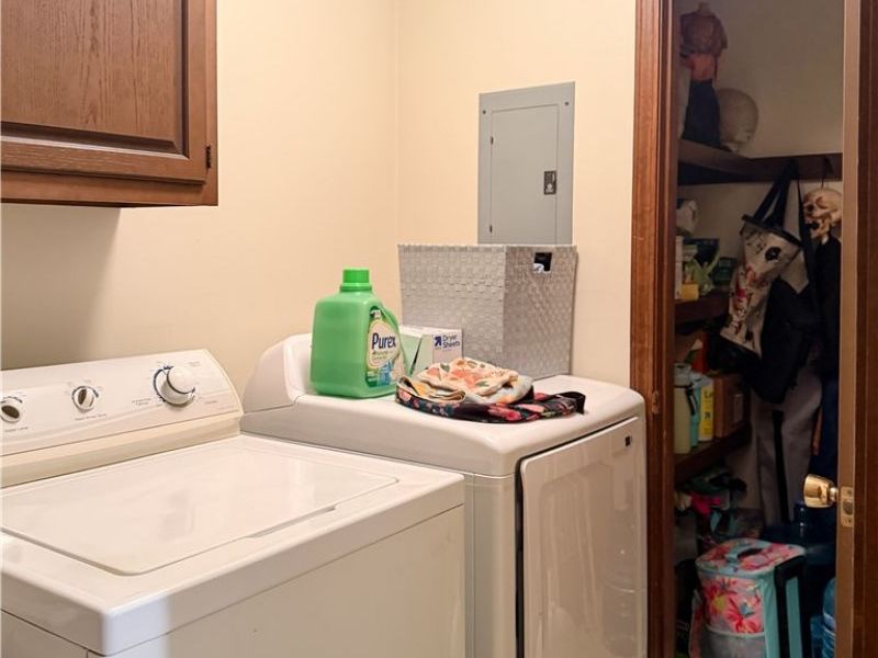 1721 Urban Circle S, Lorain, OH 44053 Photo 23