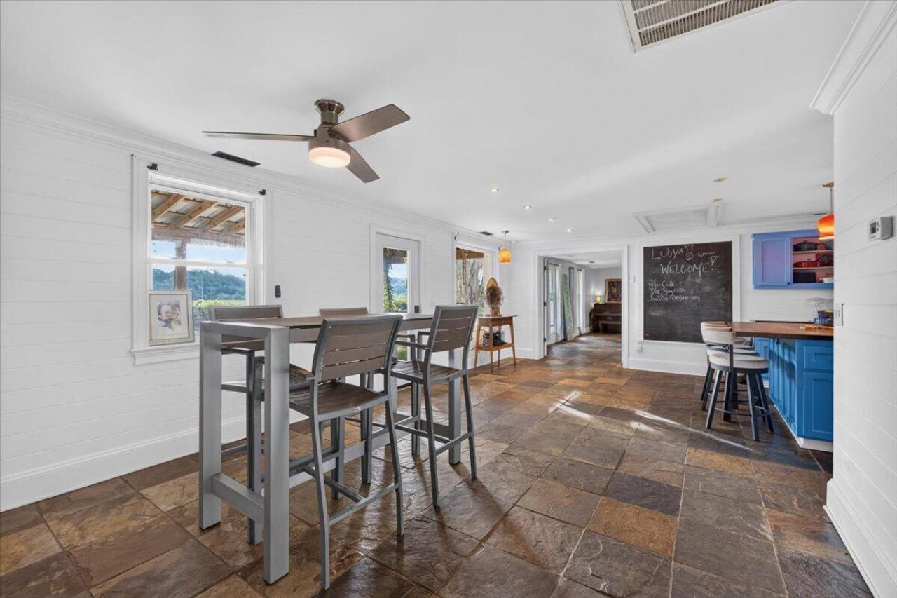 4651 Highway 165 Photo 14