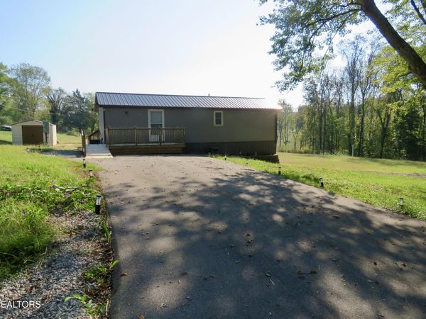 120 Brogden Rd, Sparta, TN 38583