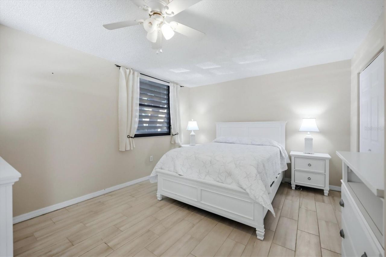 753 Oakview Drive , Bradenton, FL 34210 Photo