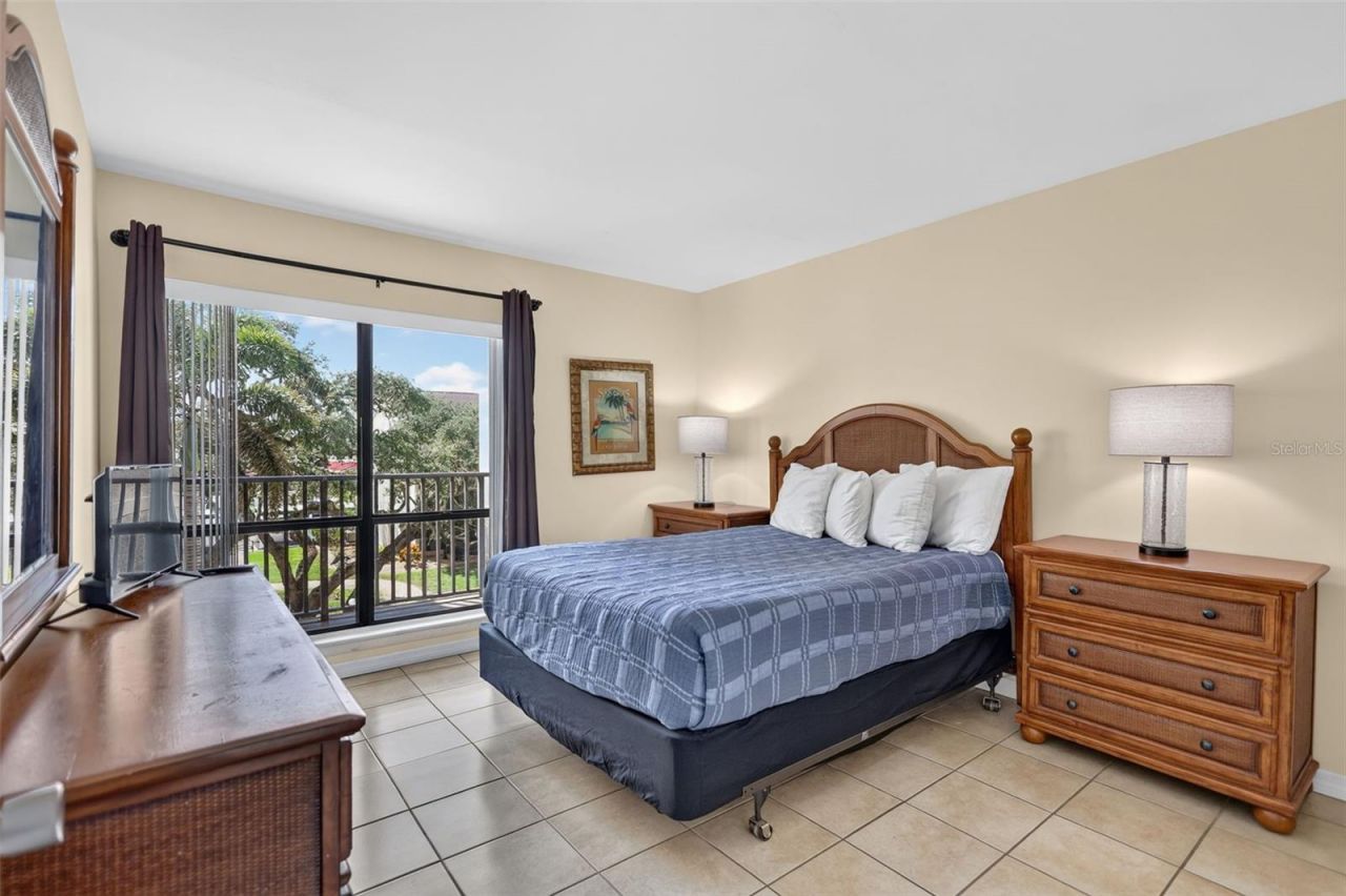 6157 Midnight Pass Road, Unit E53, Sarasota, FL 34242 Photo