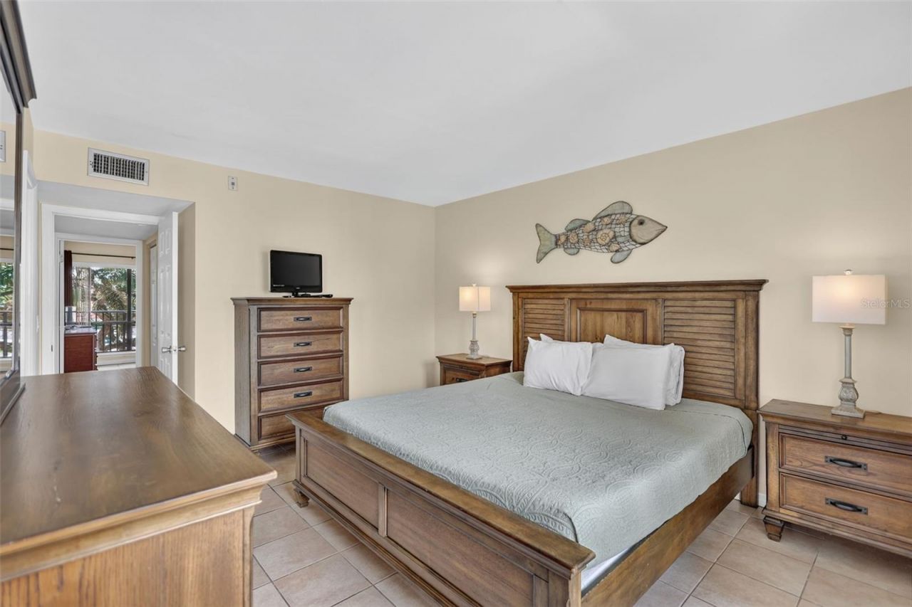 6157 Midnight Pass Road, Unit E53, Sarasota, FL 34242 Photo
