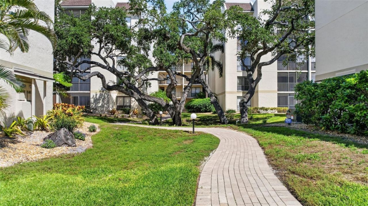 6157 Midnight Pass Road, Unit E53, Sarasota, FL 34242 Photo