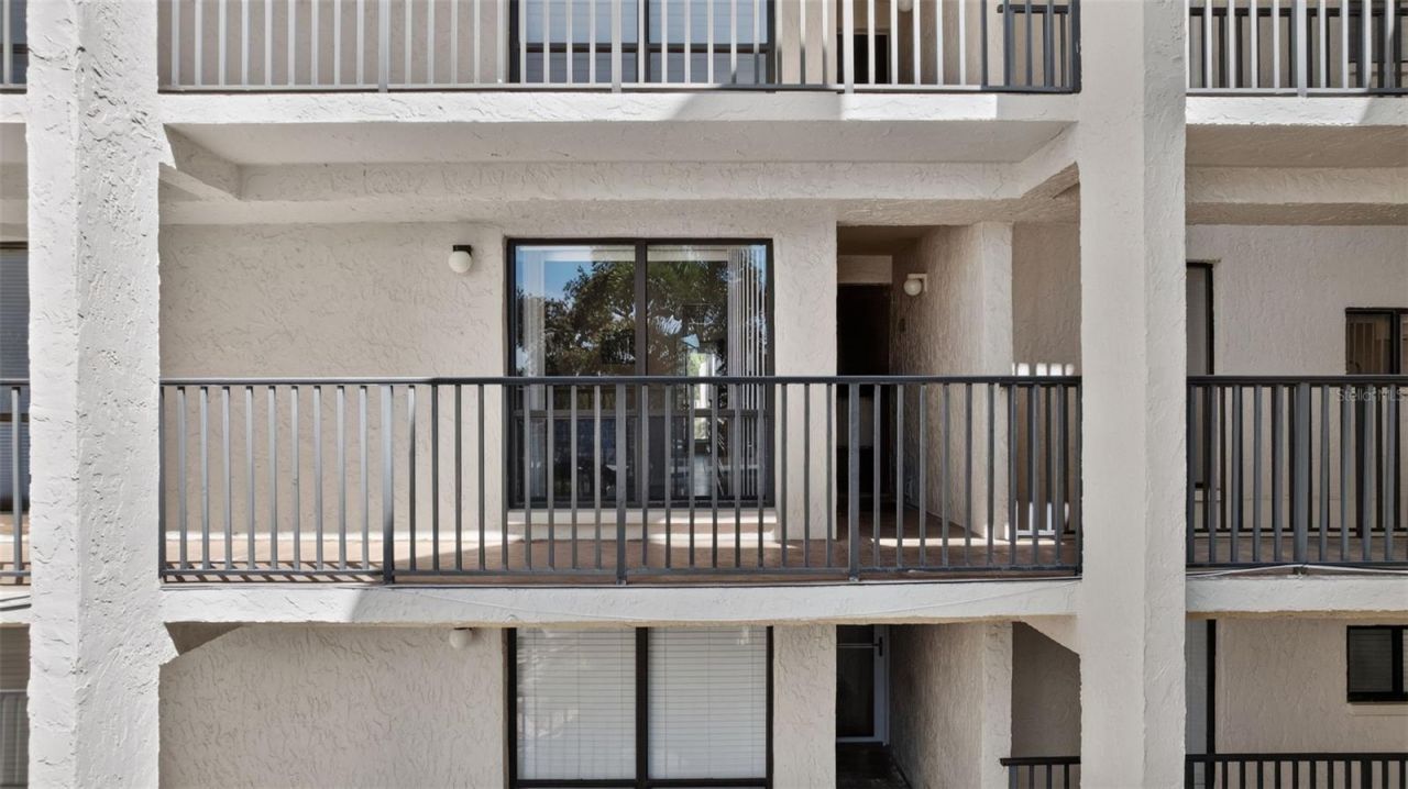 6157 Midnight Pass Road, Unit E53, Sarasota, FL 34242 Photo