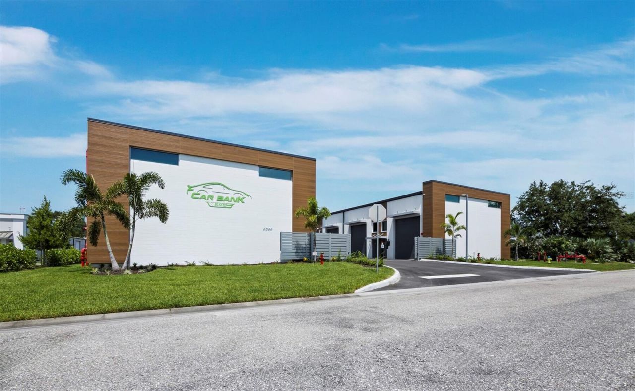 6566 Palmer Park Circle , Unit 4, Sarasota, FL 34238 Photo