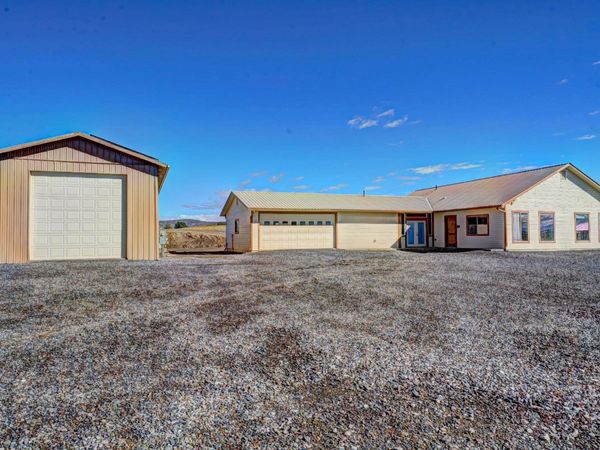 21026 Pleasant Valley Road , Delta, CO 81416