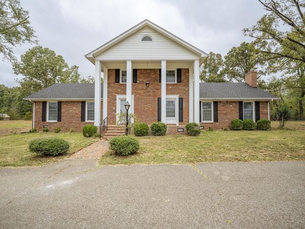 320 MORNINGSIDE CIR , Savannah, TN 38372