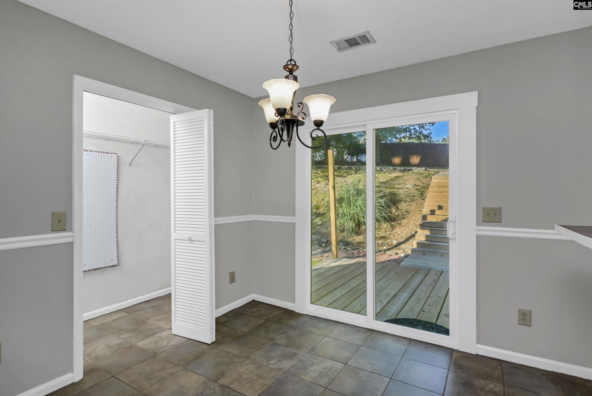 921 Riverwalk Way Photo 15