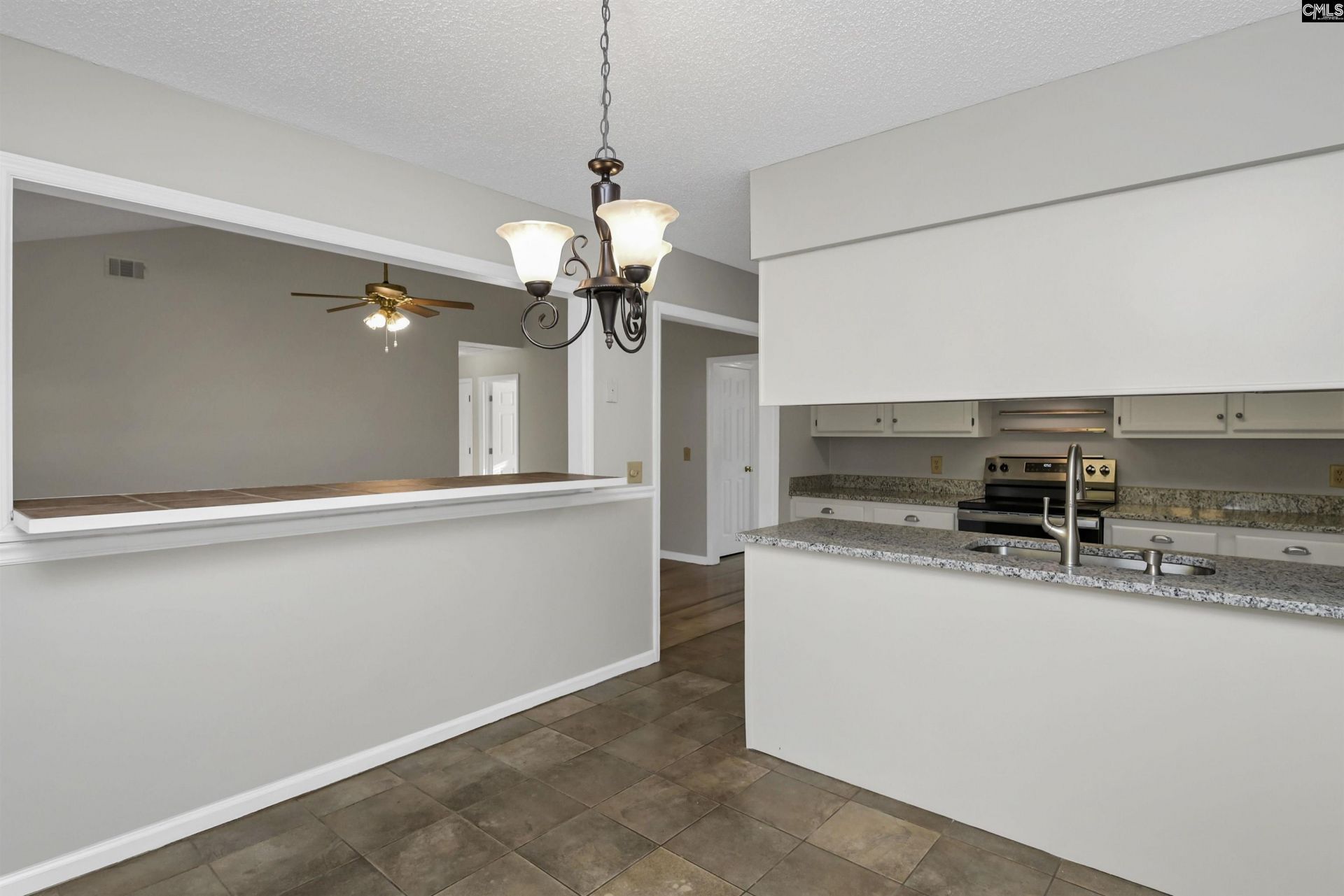 921 Riverwalk Way Photo 16