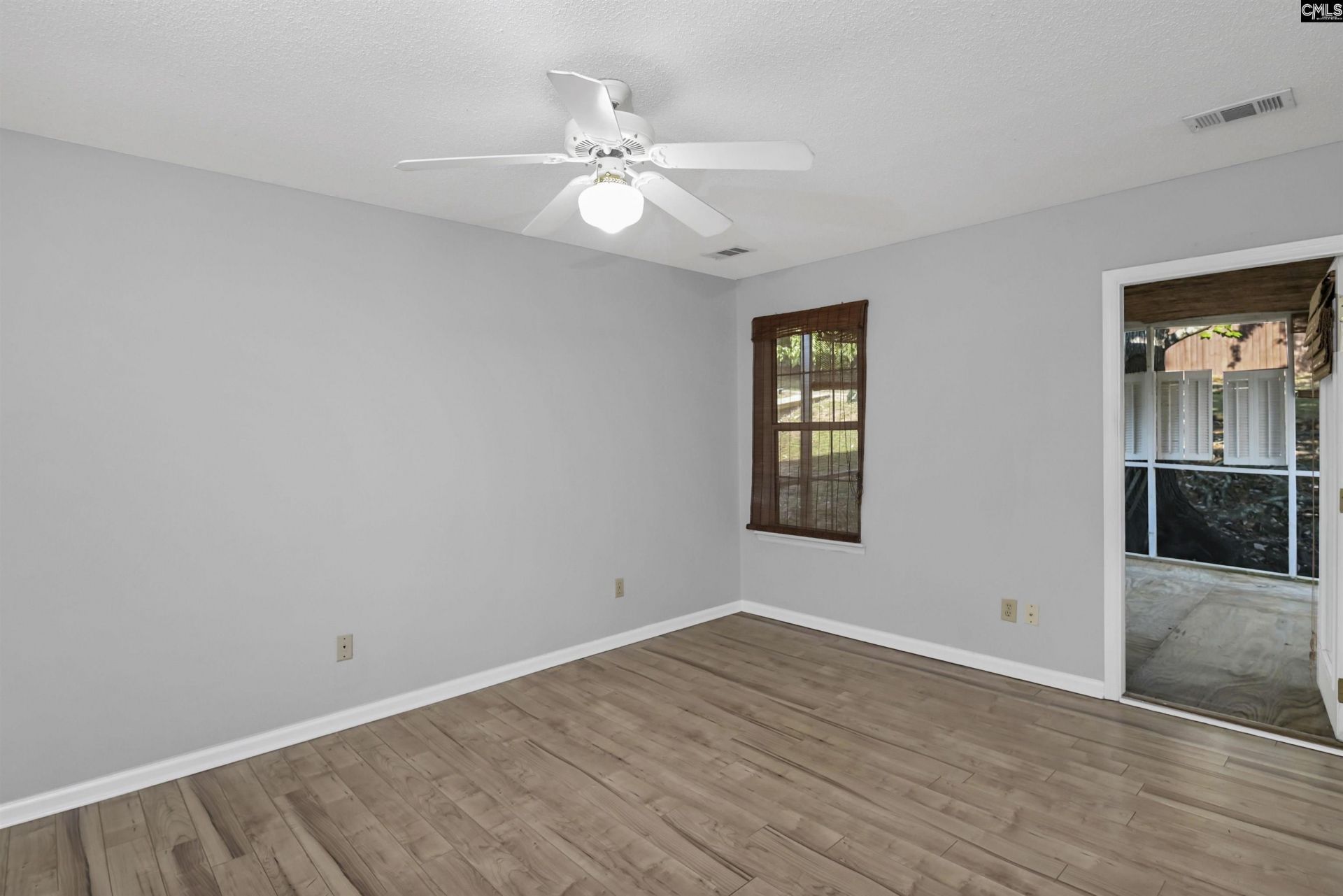 921 Riverwalk Way Photo 28