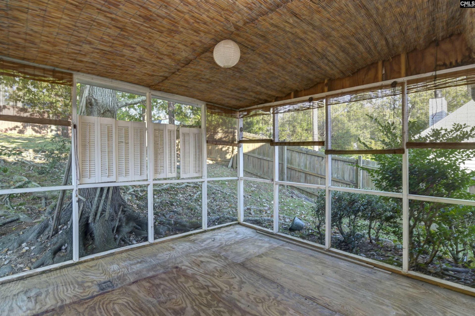 921 Riverwalk Way Photo 33