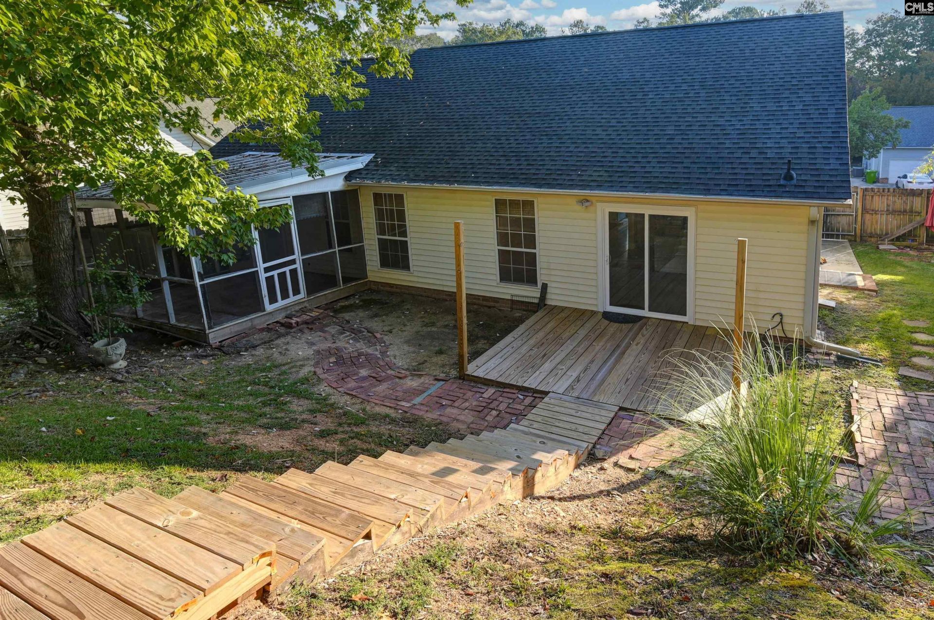 921 Riverwalk Way Photo 41
