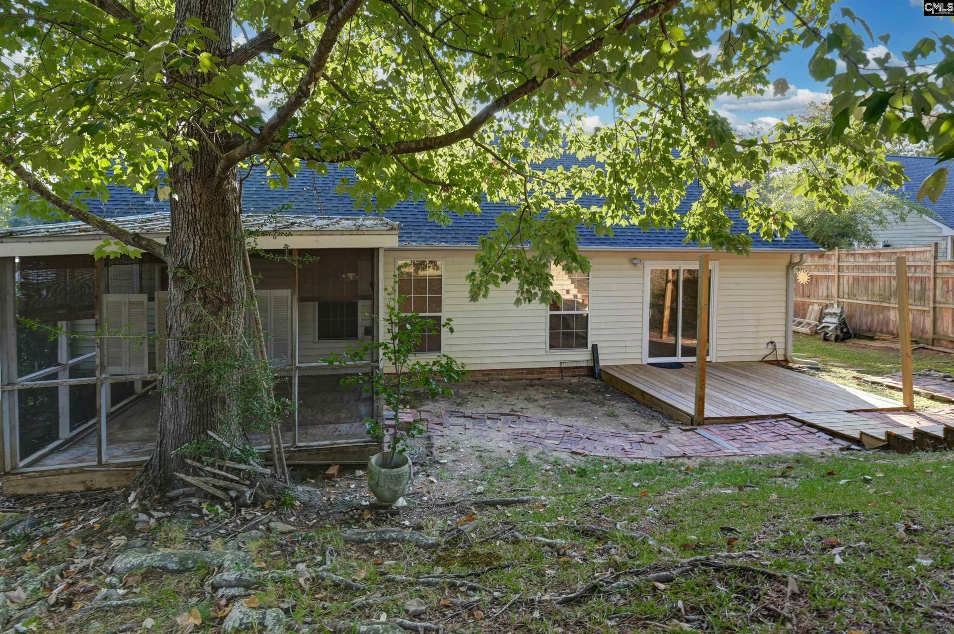 921 Riverwalk Way Photo 43