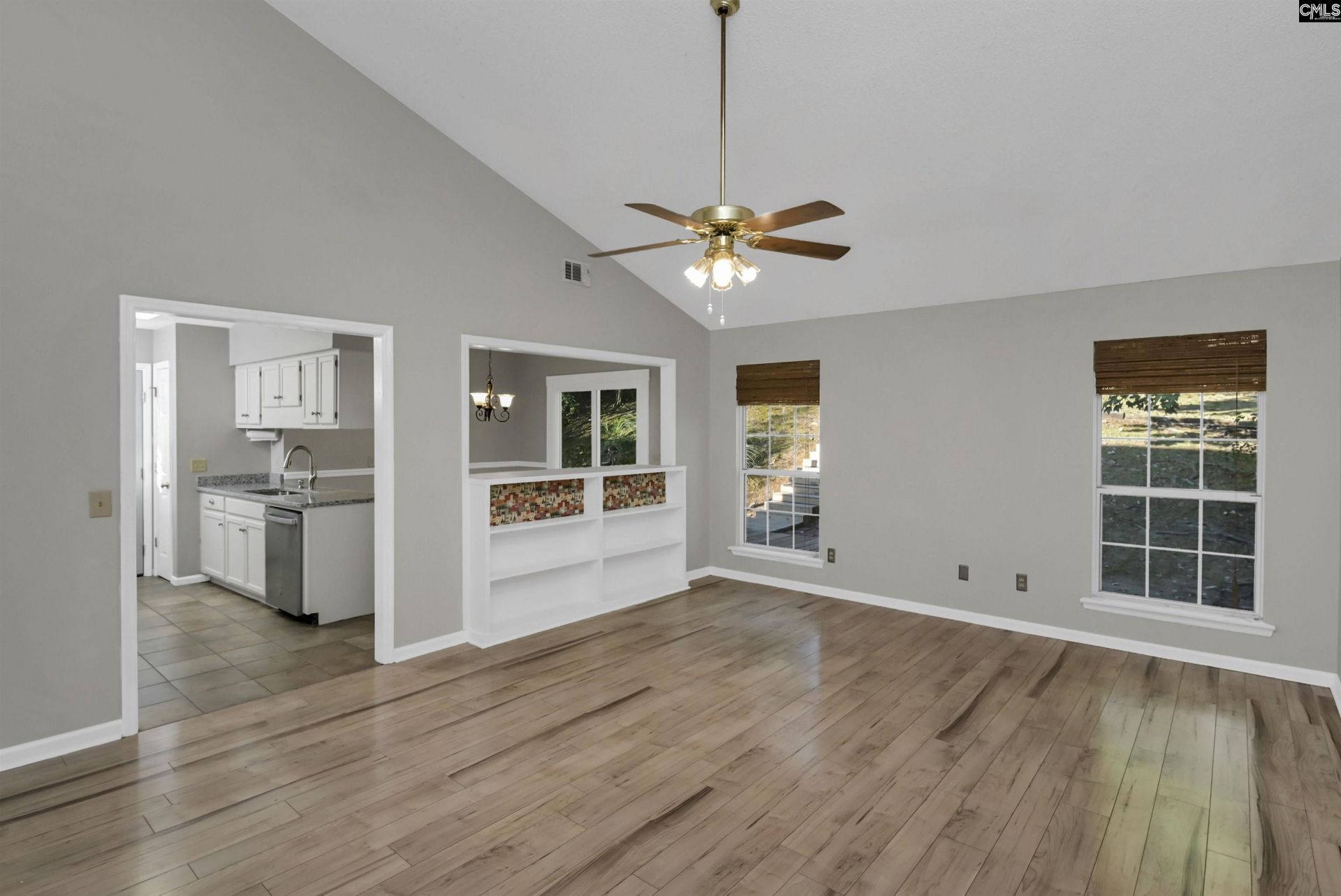 921 Riverwalk Way Photo 7