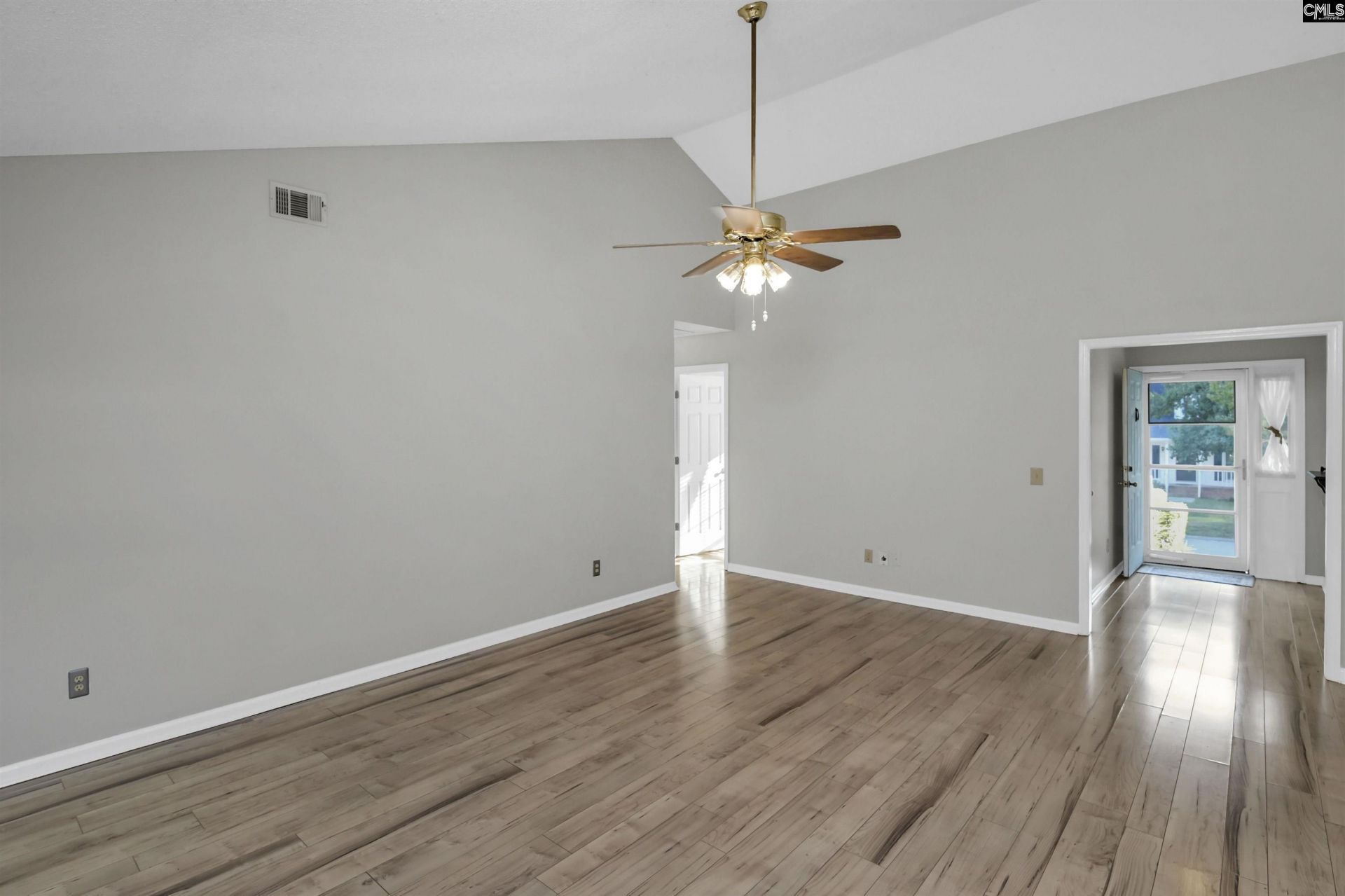 921 Riverwalk Way Photo 9