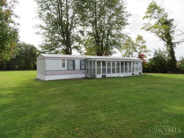 5084 US Rt 50, Hillsboro, OH 45133