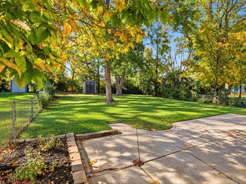 7231 Longfield Drive, Madeira, OH 45243 Photo 3
