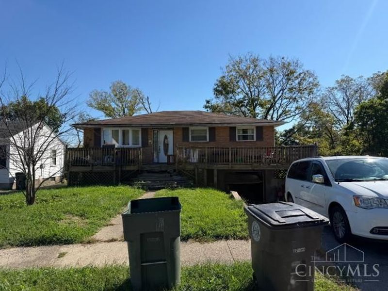 520 Mia Avenue, Dayton, OH 45417 Photo 3