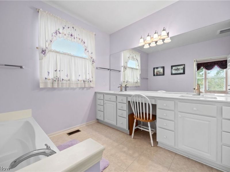 9443 Drury Way, North Ridgeville, OH 44039 Photo 25