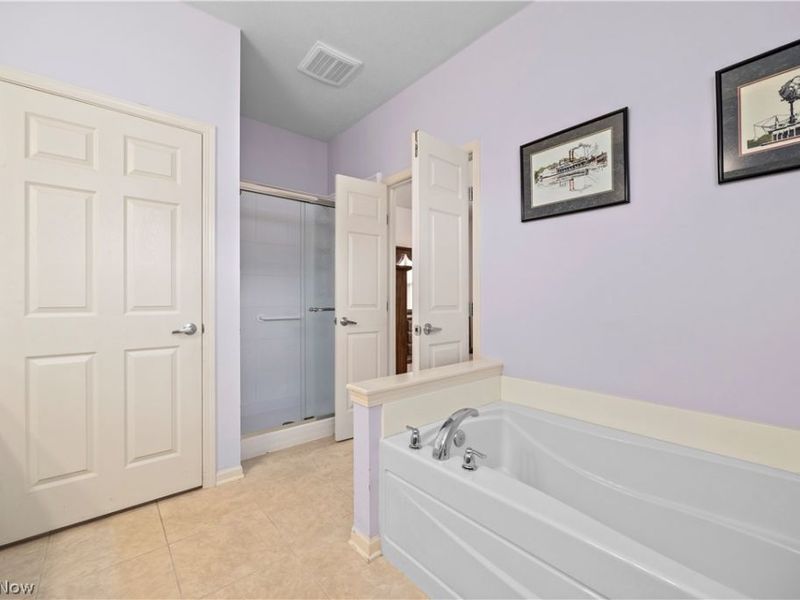 9443 Drury Way, North Ridgeville, OH 44039 Photo 27
