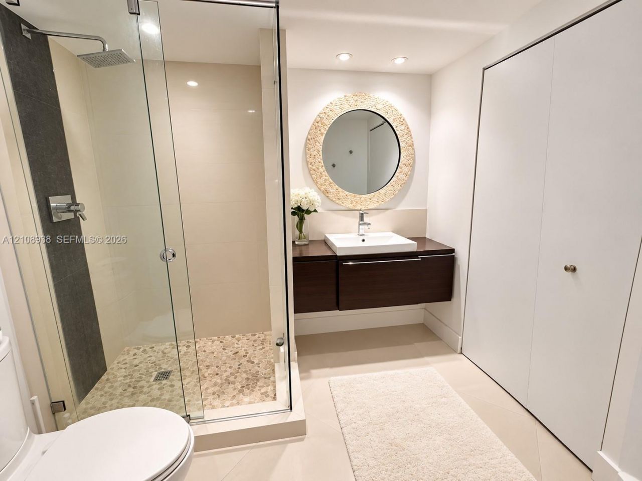 20185 E Country Club Dr , Unit 2609, Aventura, FL 33180 Photo