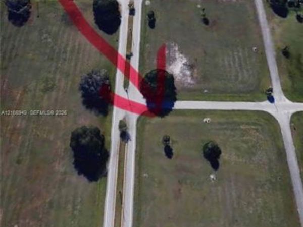 3101 Duane Palmer , Sebring, FL 33876