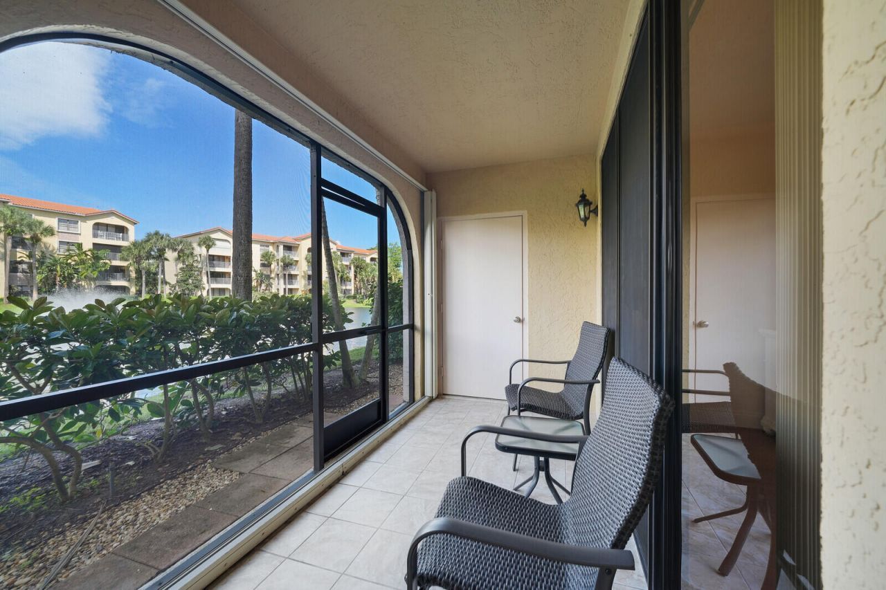 400 Uno Lago Drive, Unit 103, Juno Beach, FL 33408 Photo