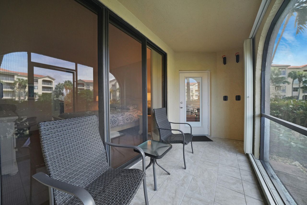 400 Uno Lago Drive, Unit 103, Juno Beach, FL 33408 Photo