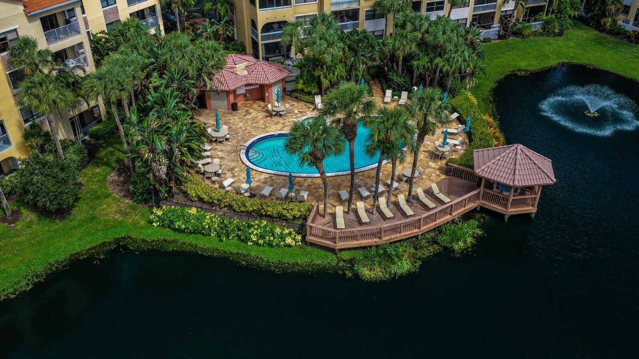 400 Uno Lago Drive, Unit 103, Juno Beach, FL 33408 Photo