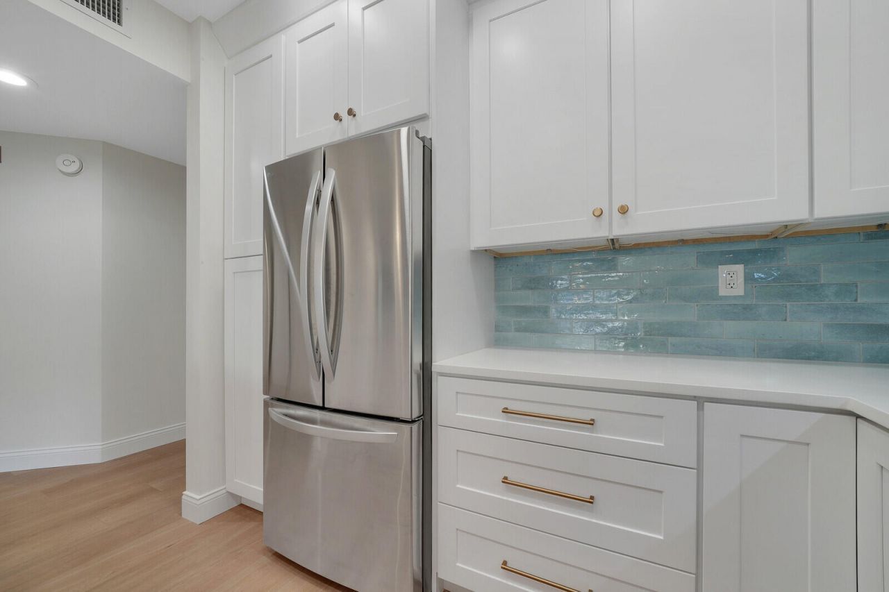 400 Uno Lago Drive, Unit 103, Juno Beach, FL 33408 Photo