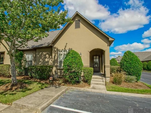 5908 Stumberg Ln, Unit #30, Baton Rouge, LA 70816