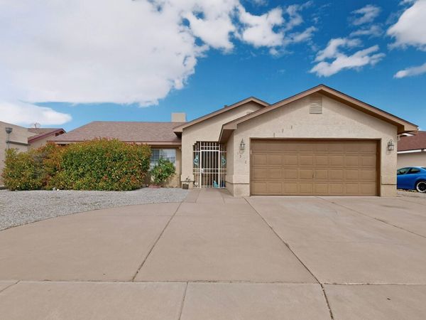 1328 82nd Street SW, Albuquerque, NM 87121