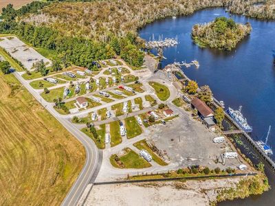 135 Bucksport Rd., Conway, SC 29527