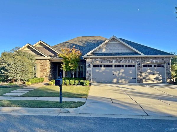 112 Walnut Cove Boulevard, Huntsville, AL 35824