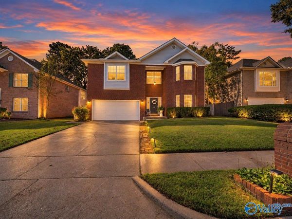 476 Sussex Drive SW, Huntsville, AL 35824